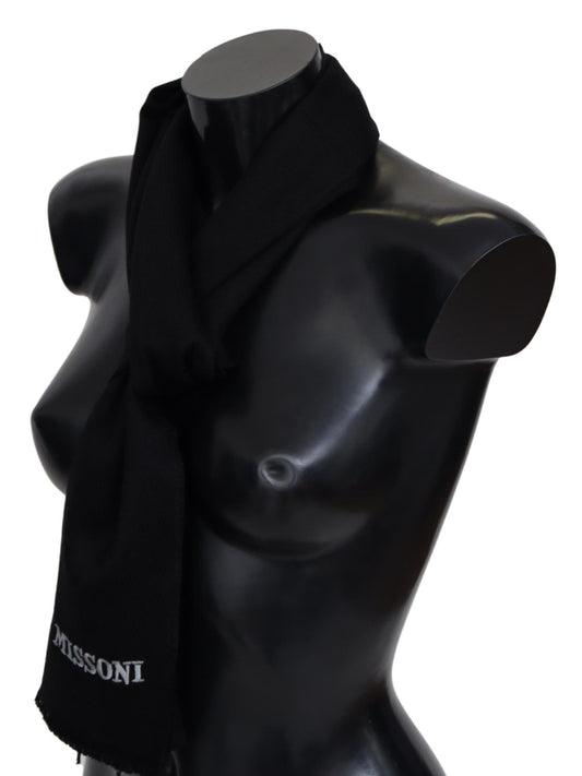 Musta 100 % villainen unisex-kaulaliina hapsuilla ja logolla