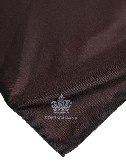 Ruskea DG Crown silkkinen neliöhuivi miehille
