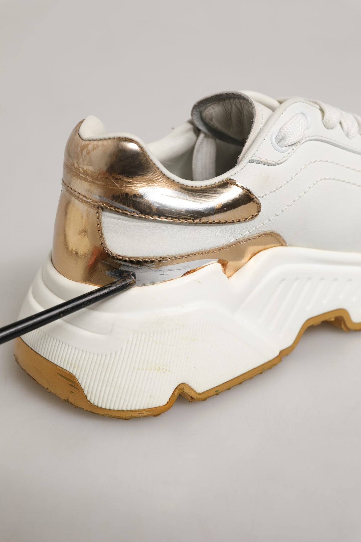 White Gold Daymaster Low Top Sneakers Shoes