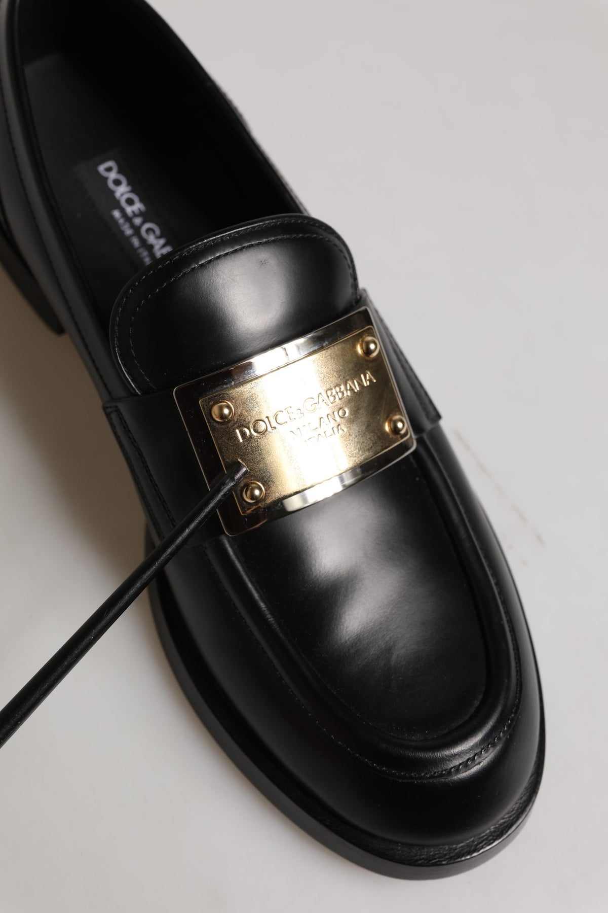 Black Leather Logo Plaque Loafers Shoes