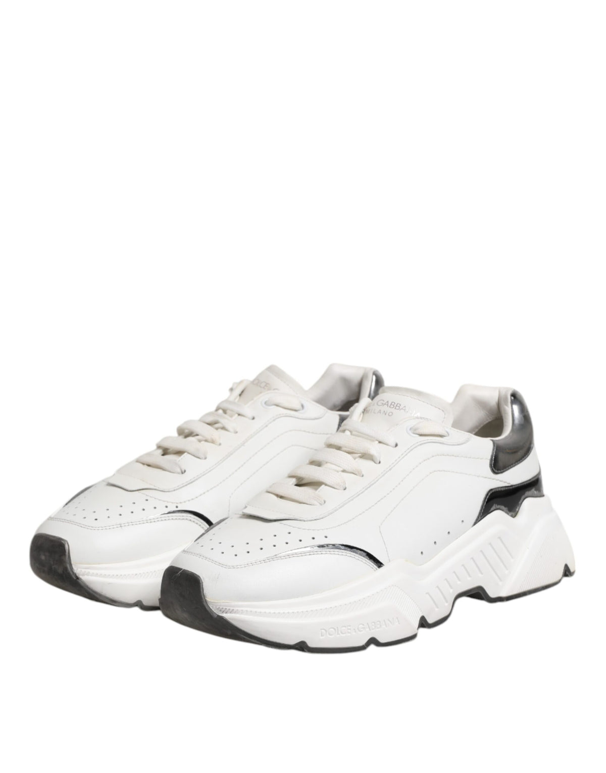 White Daymaster Leather Low Top Sneakers Shoes