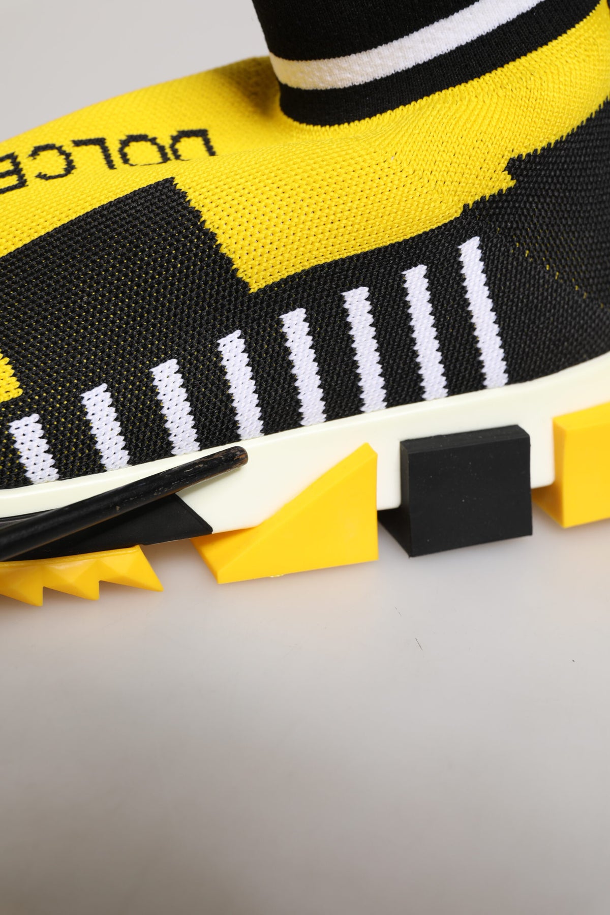 Yellow Black Sorrento Socks Sneakers Shoes