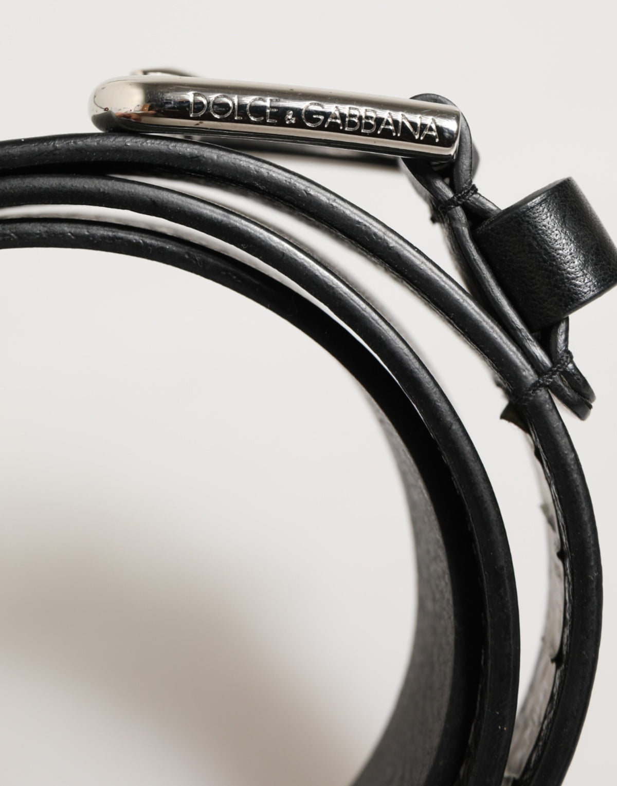 Black Leather Classic Metal Logo Buckle Belt